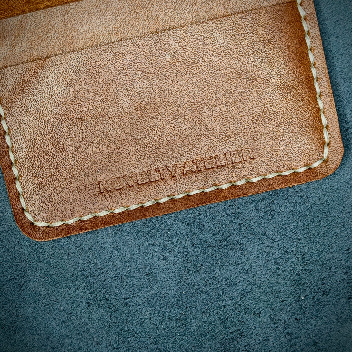 THE COPPERFIELD Bi-Fold Card Holder (Brown)