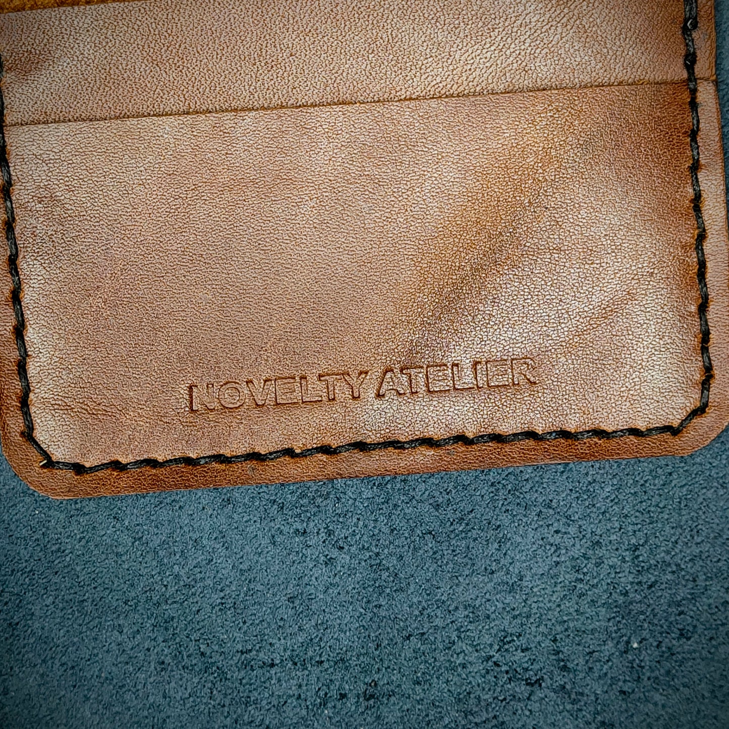 THE COPPERFIELD Bi-Fold Card Holder (Brown)
