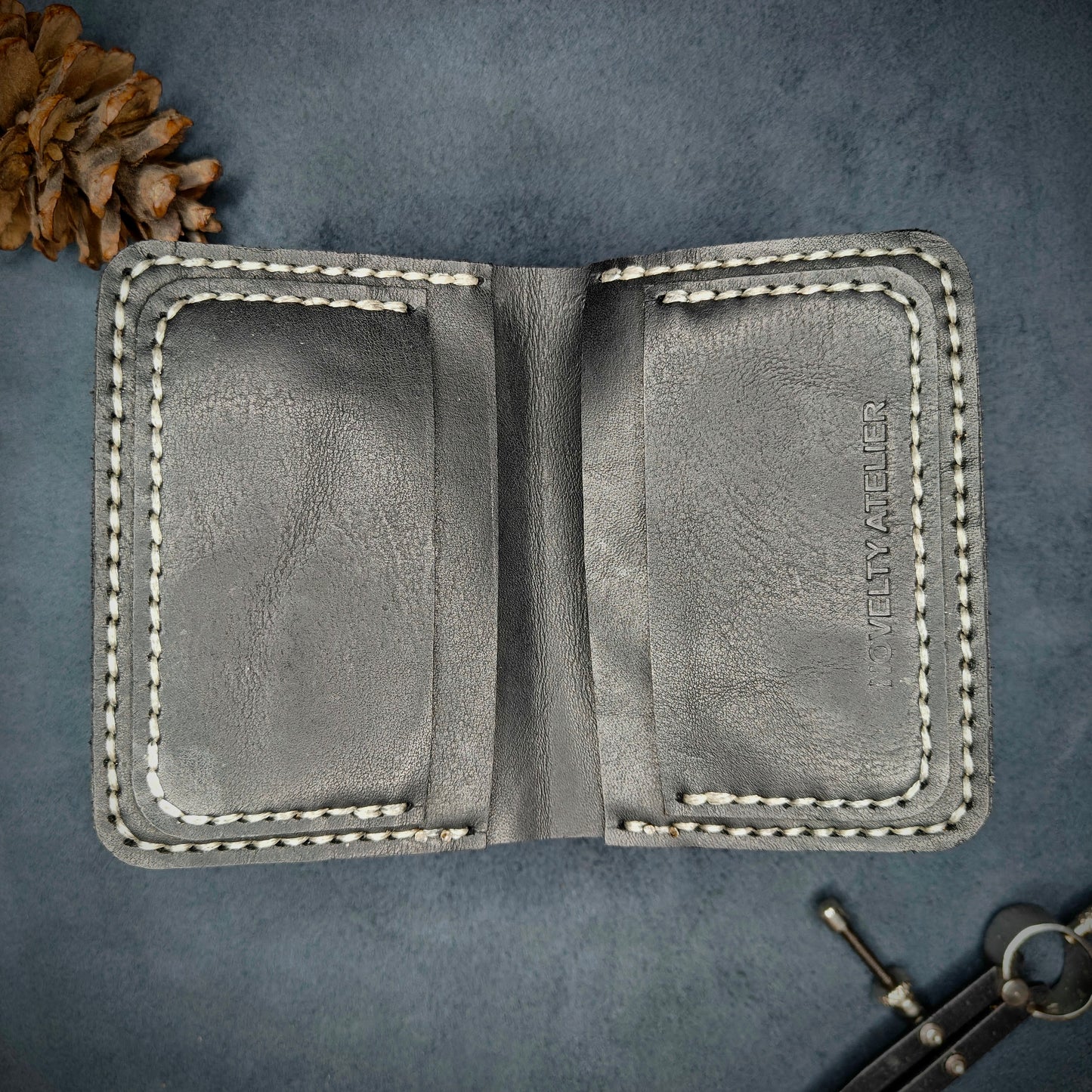 THE MIRAGE Bi-Fold Leather Wallet (Black) - Novelty Atelier