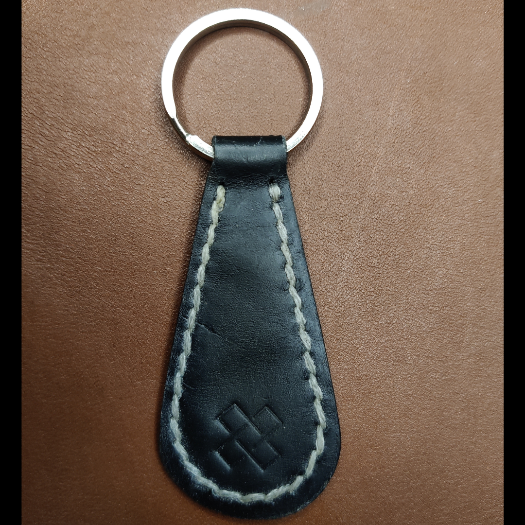 Teardrop Keychain - Novelty Atelier