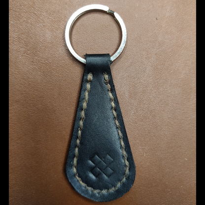 Teardrop Keychain - Novelty Atelier