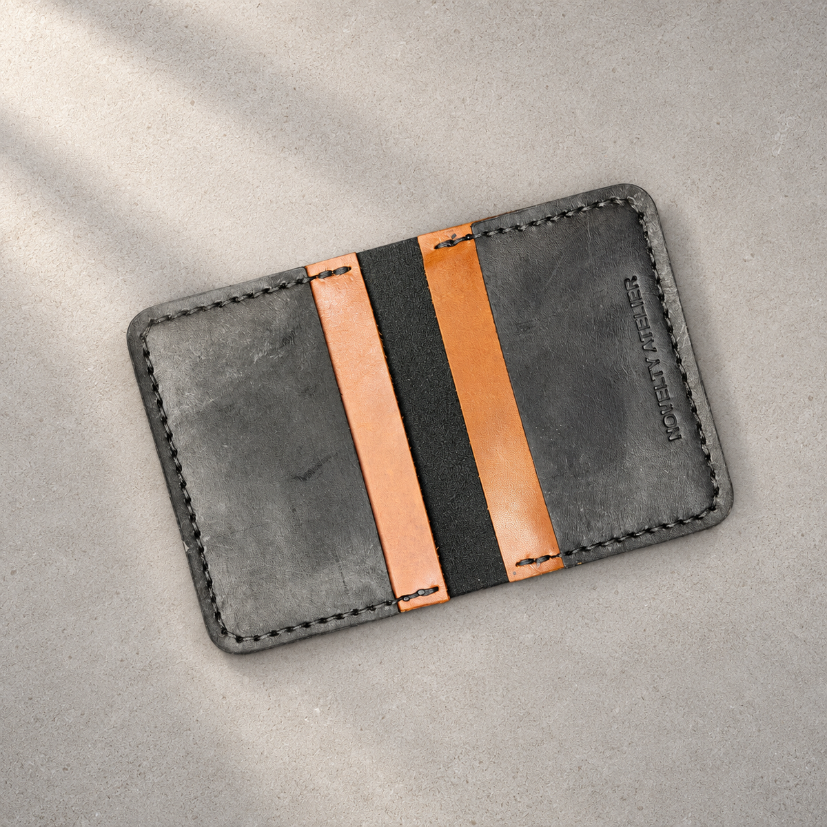 THE COPPERFIELD Bi-Fold Leather Card Holder (Black and Brown) - Novelty Atelier
