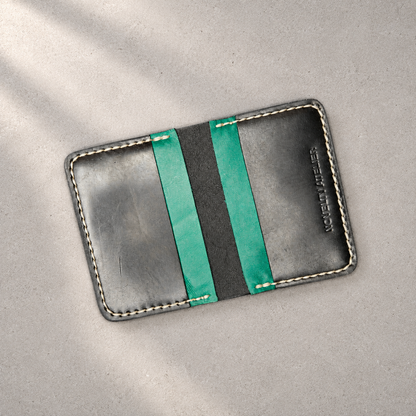 THE COPPERFIELD Bi-Fold Leather Card Holder (Black and Green) - Novelty Atelier