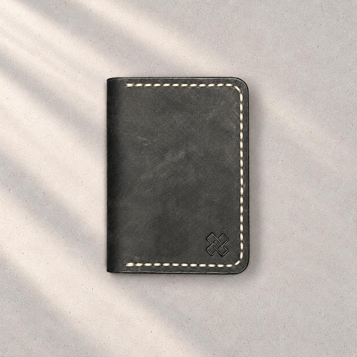 THE COPPERFIELD Bi-Fold Leather Card Holder (Black and Purple) - Novelty Atelier