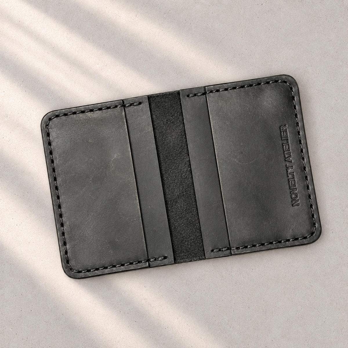 THE COPPERFIELD Bi-Fold Leather Card Holder (Black) - Novelty Atelier