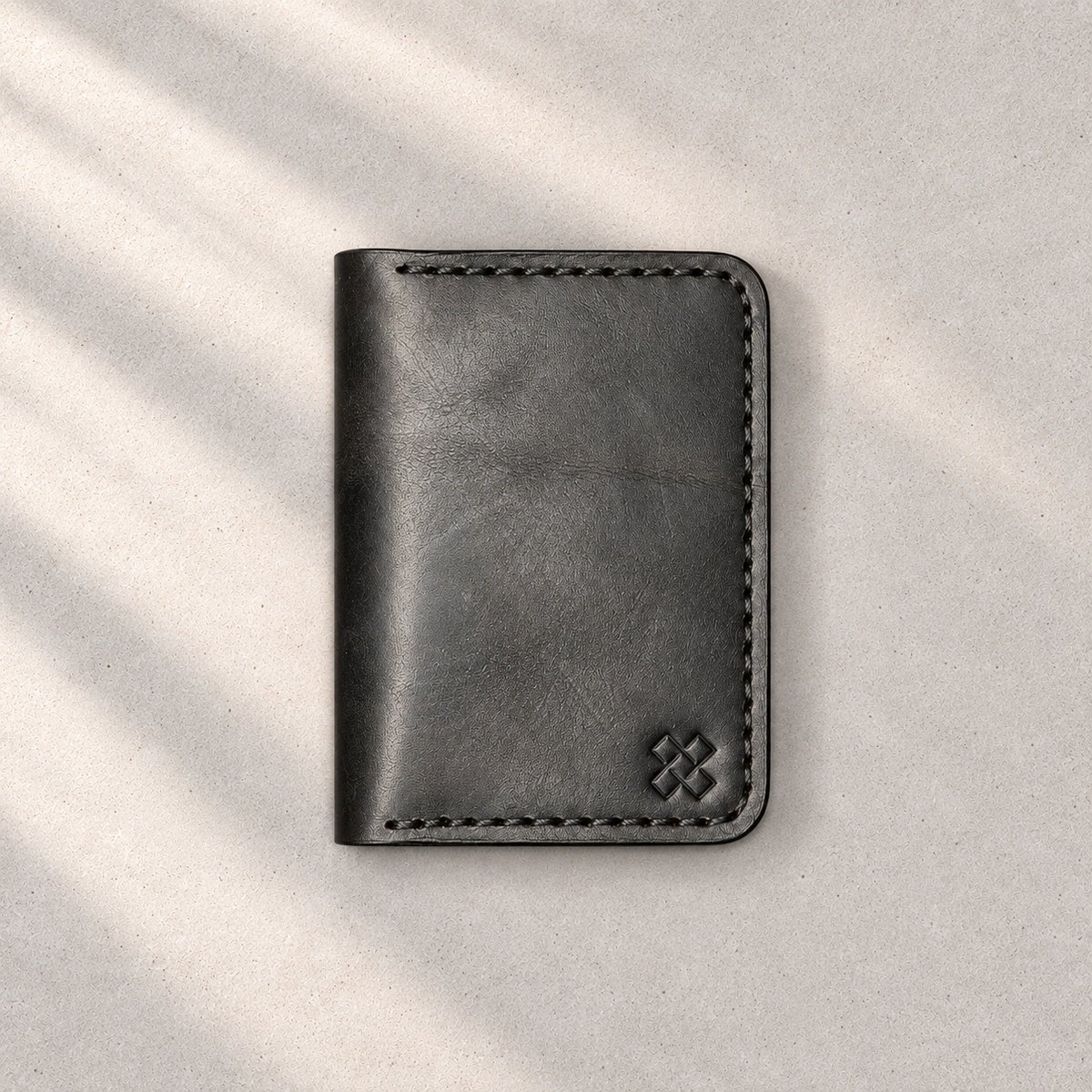 THE COPPERFIELD Bi-Fold Leather Card Holder (Black) - Novelty Atelier