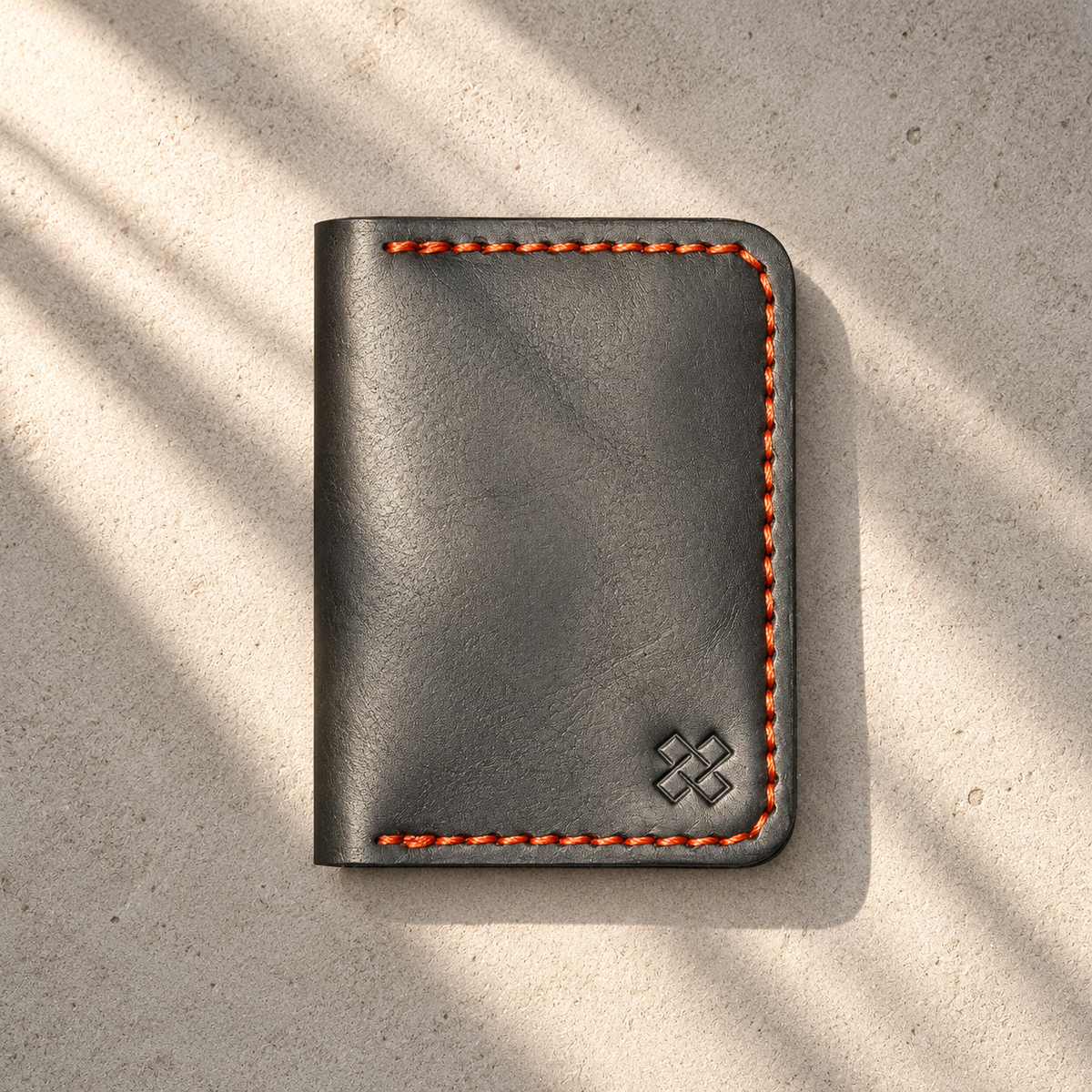 THE COPPERFIELD Bi-Fold Leather Card Holder (Black) - Novelty Atelier