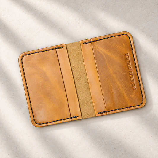 THE COPPERFIELD Bi-Fold Leather Card Holder (Mustard crunch) - Novelty Atelier