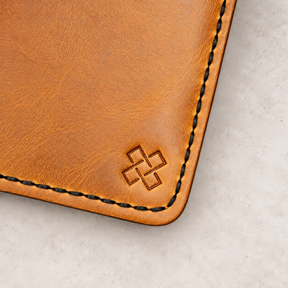 THE COPPERFIELD Bi-Fold Leather Card Holder (Mustard crunch) - Novelty Atelier