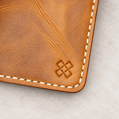 THE COPPERFIELD Bi-Fold Leather Card Holder (Mustard crunch) - Novelty Atelier