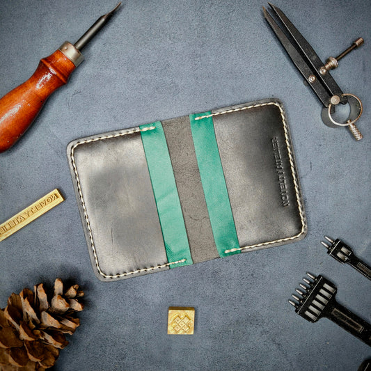 THE COPPERFIELD Bi-Fold Card Holder (Black and Green)