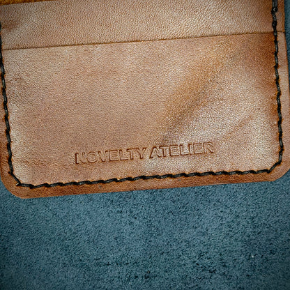 THE COPPERFIELD Bi-Fold Card Holder (Brown)