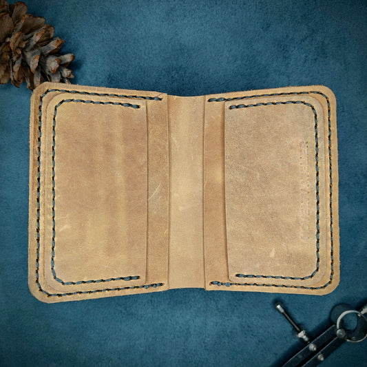 THE MIRAGE Bi-Fold Leather Wallet (Sandstorm Brown) - Novelty Atelier