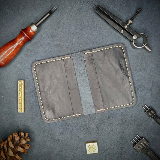 THE COPPERFIELD Bi-Fold Card Holder (Navy Blue) - Novelty Atelier