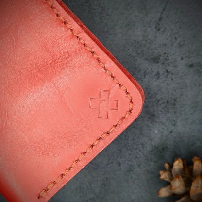 THE MIRAGE Bi-Fold Leather Wallet (Red and Navy Blue) - Novelty Atelier