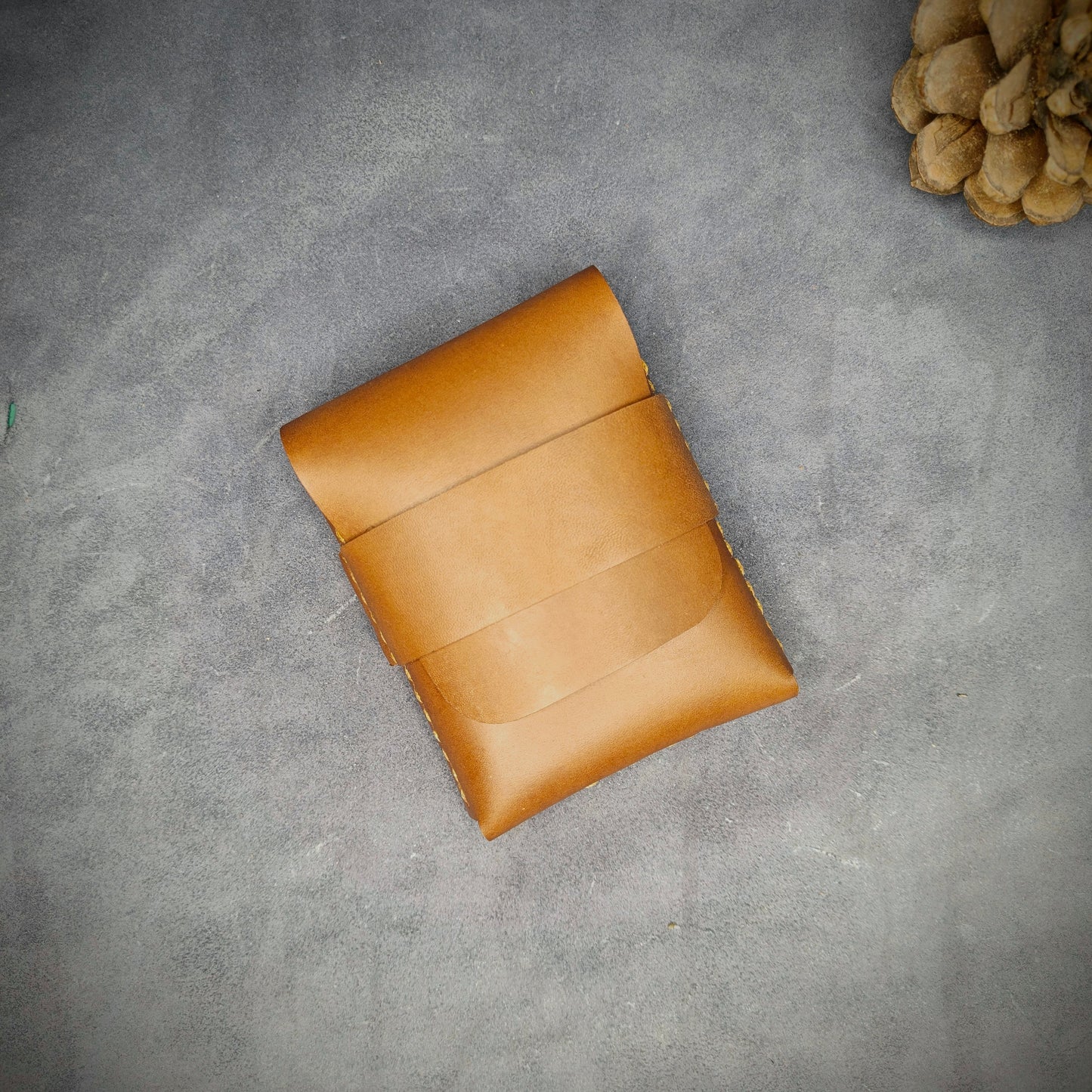 THE MERLIN EDC Wallet (Tan)
