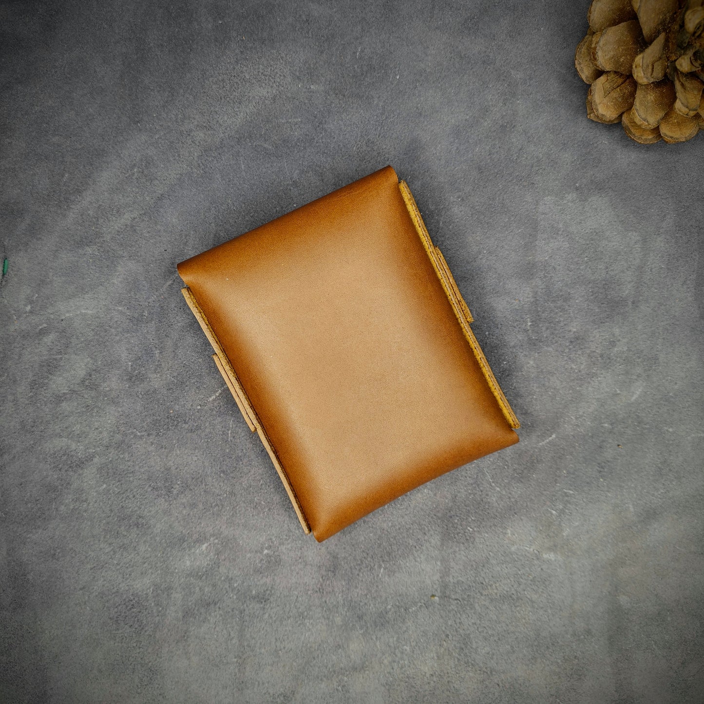 THE MERLIN EDC Wallet (Tan)