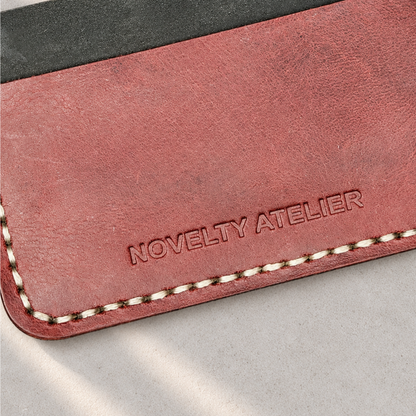 THE COPPERFIELD Bi-Fold Leather Card Holder (Black and Purple) - Novelty Atelier